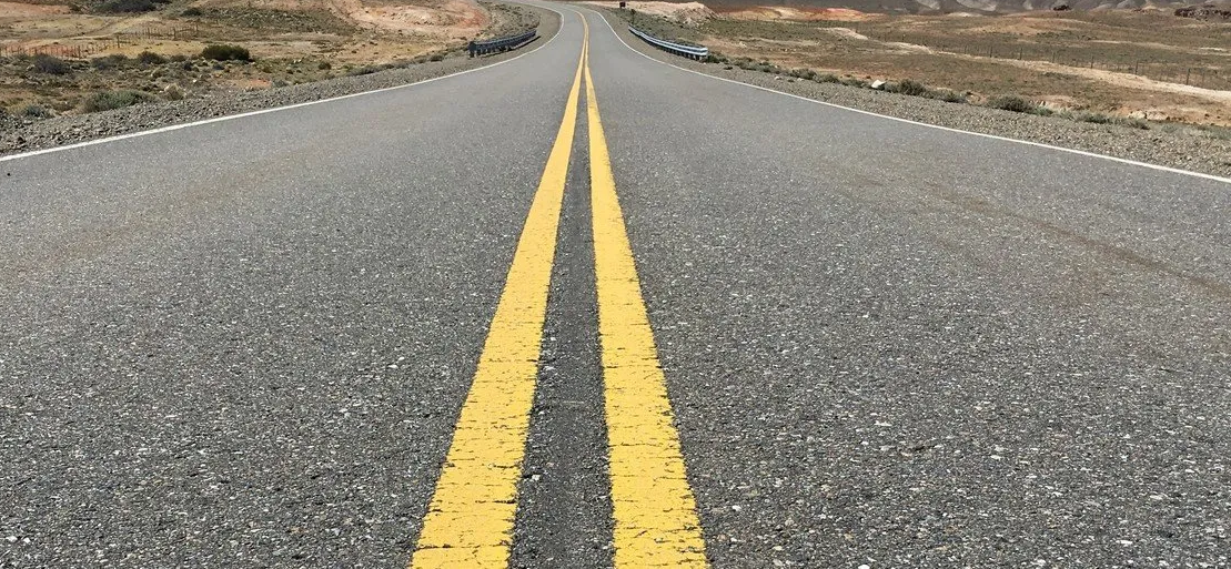 SE VOLÓ UNA CÚPULA DE UNA CAMIONETA EN LA RUTA Y LE DESTROZÓ EL VEHÍCULO: DEBERÁN RESARCIRLO