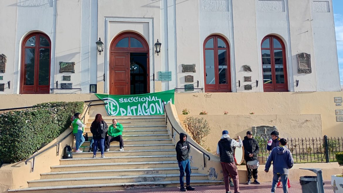 RECHAZO UNANIME DE LOS GREMIOS A LA PROPUESTA DEL EJECUTIVO