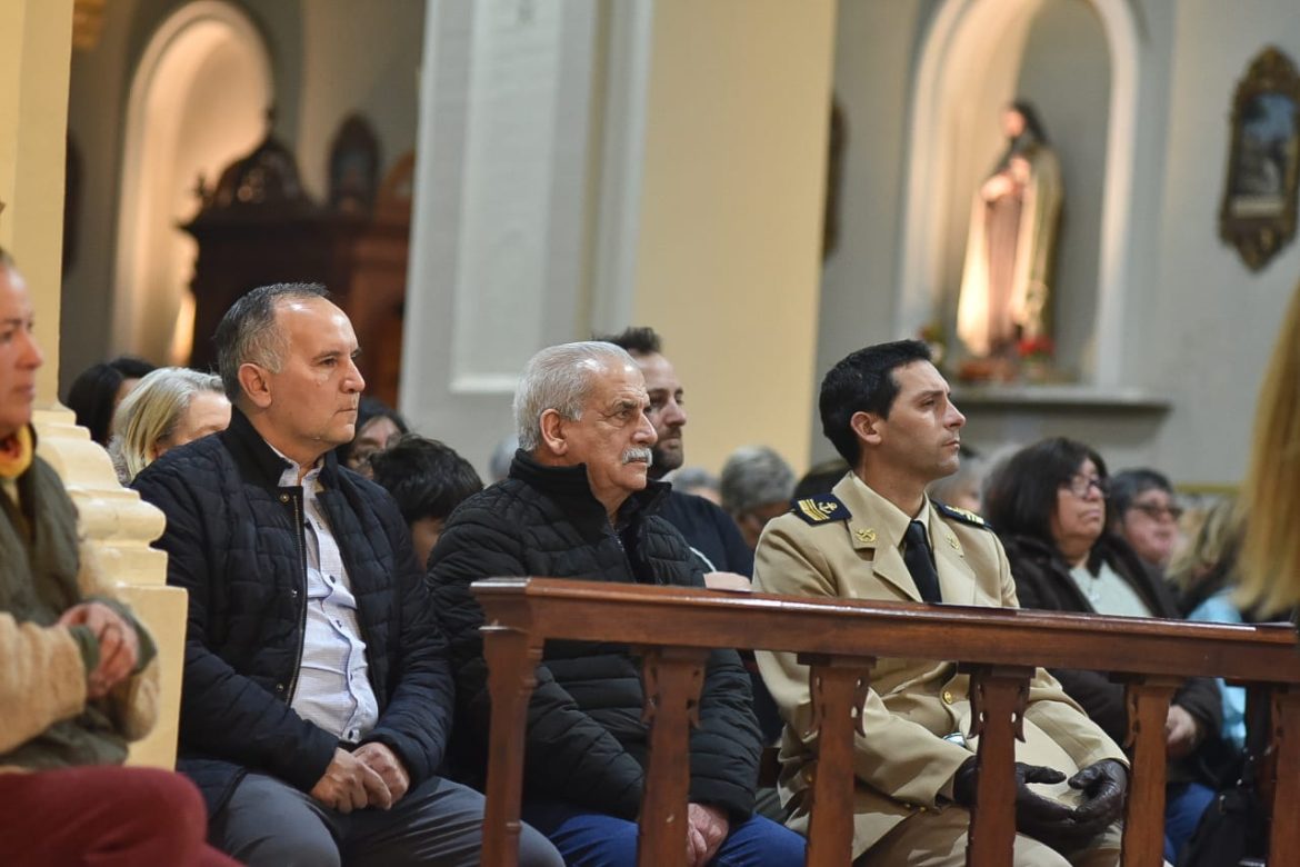 MARINO ACOMPAÑÓ LA FIESTA PATRONAL EN LA PARROQUIA NUESTRA SEÑORA DEL CARMEN