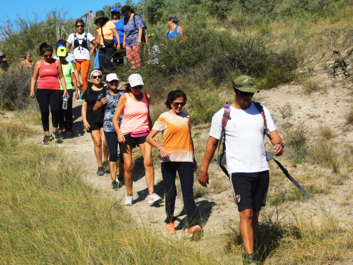 CON MAS DE 200 PARTICIPANTES SE REALIZÓ LA CAMINATA DE AVENTURA