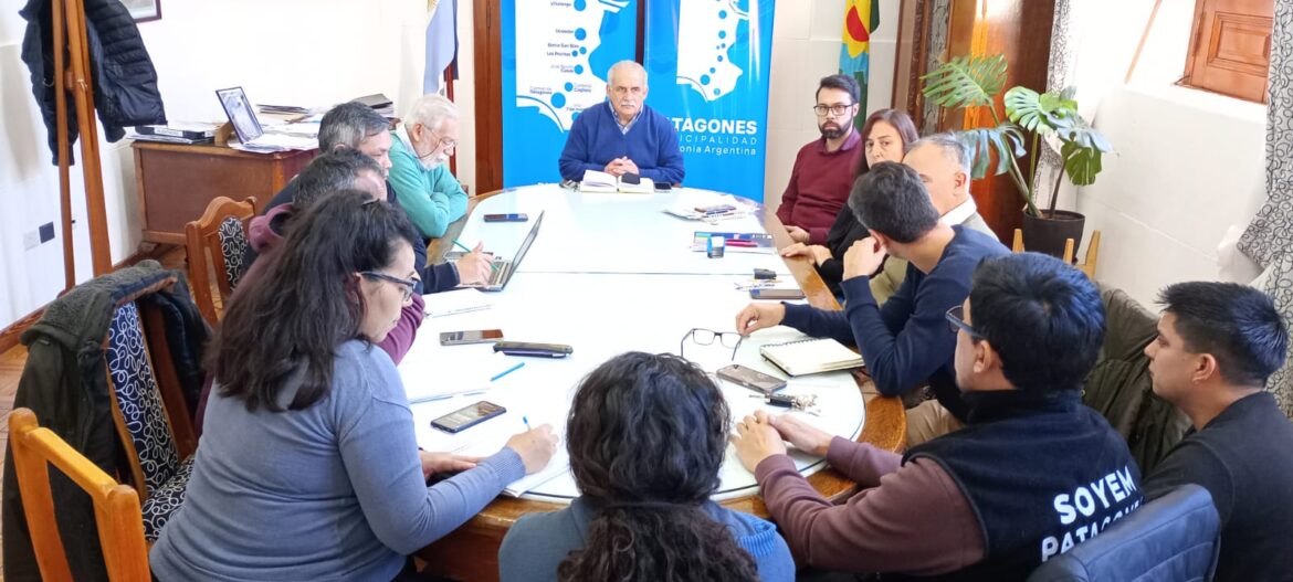 CON LA PRESENCIA DE MARINO, SE FIRMÒ UN NUEVO ACUERDO PARA LOS TRABAJADORES MUNICIPALES