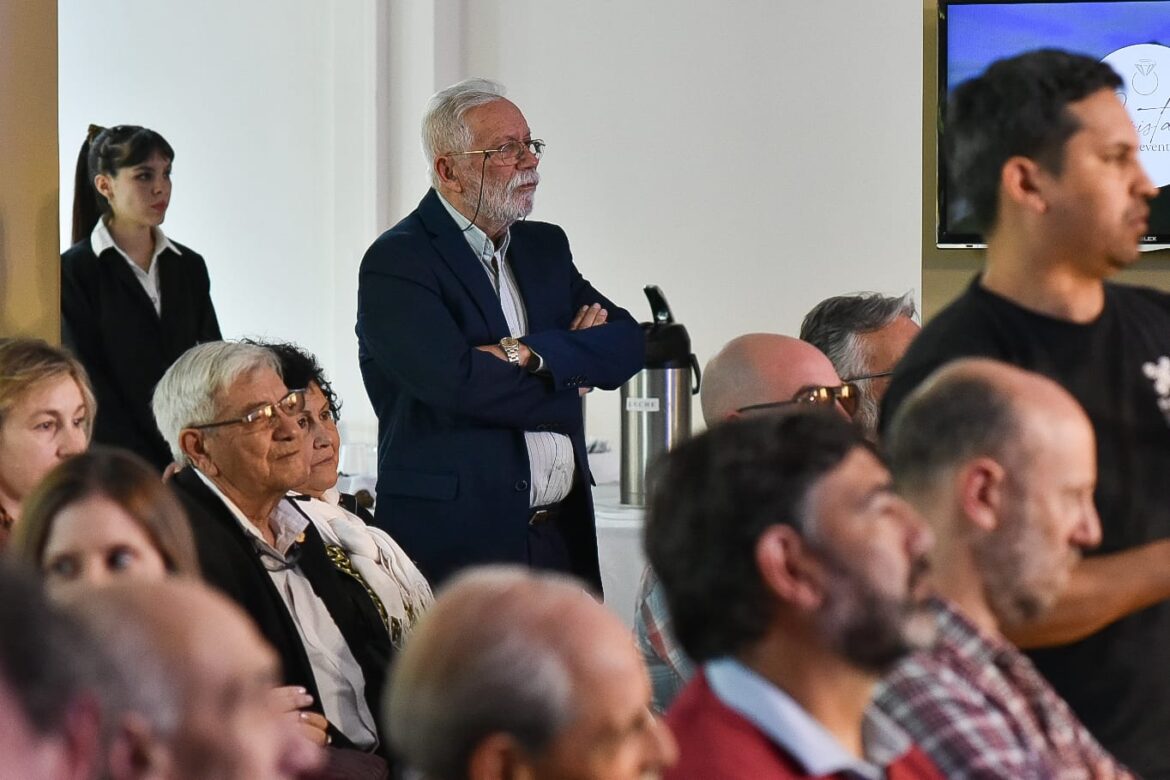 PATAGONES PRESENTE EN LA ENTREGA DEL PREMIO JOVEN EMPRENDEDOR 2024