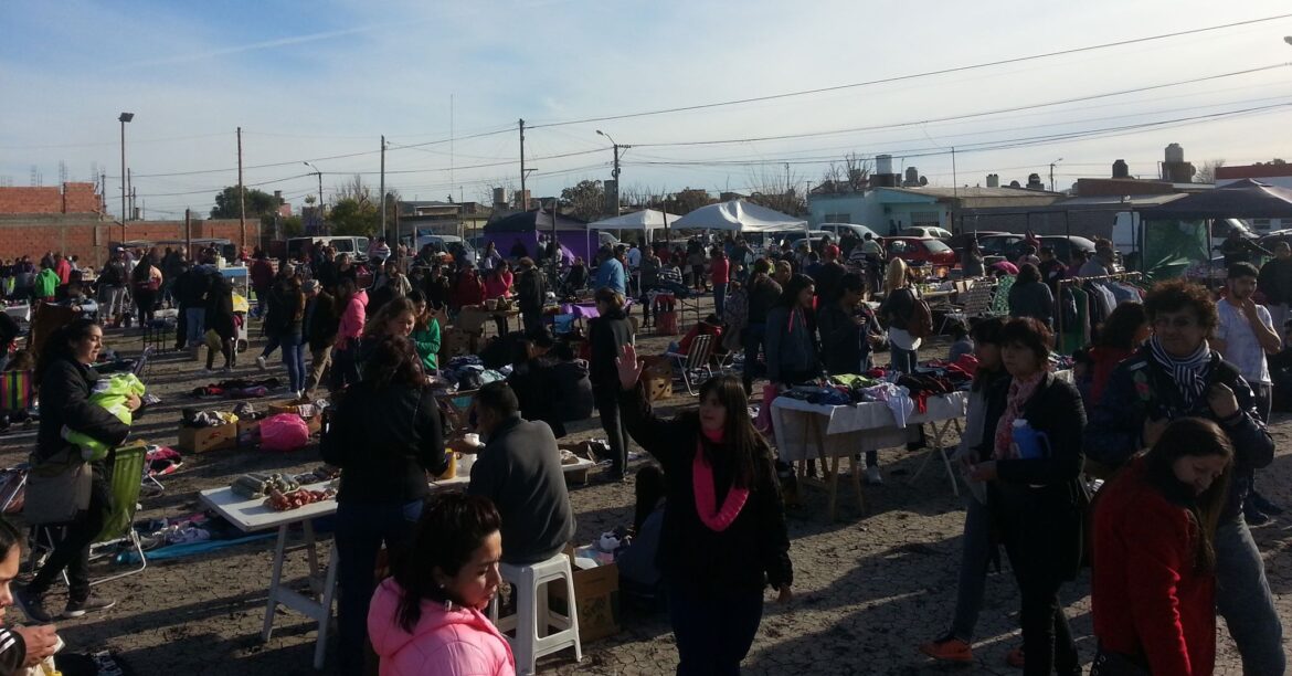 (AUDIO) TRASLADO DE LA FERIA DEL BARRIO SANTA CLARA: “HAY UNA DECISON DEL INTENDENTE DE QUE ESO SUCEDA”