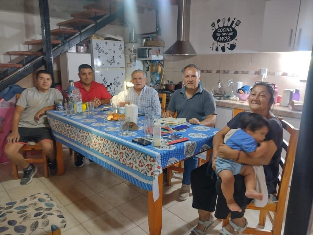 ENCUENTRO CON VECINOS DEL BARRIO EL PROGRESO