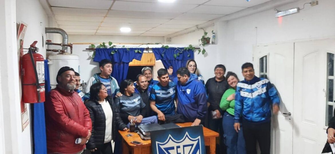 AUDIO: ROBERTO ULLOA ES EL FLAMANTE PRESIDENTE DEL CLUB VILLA LINCH