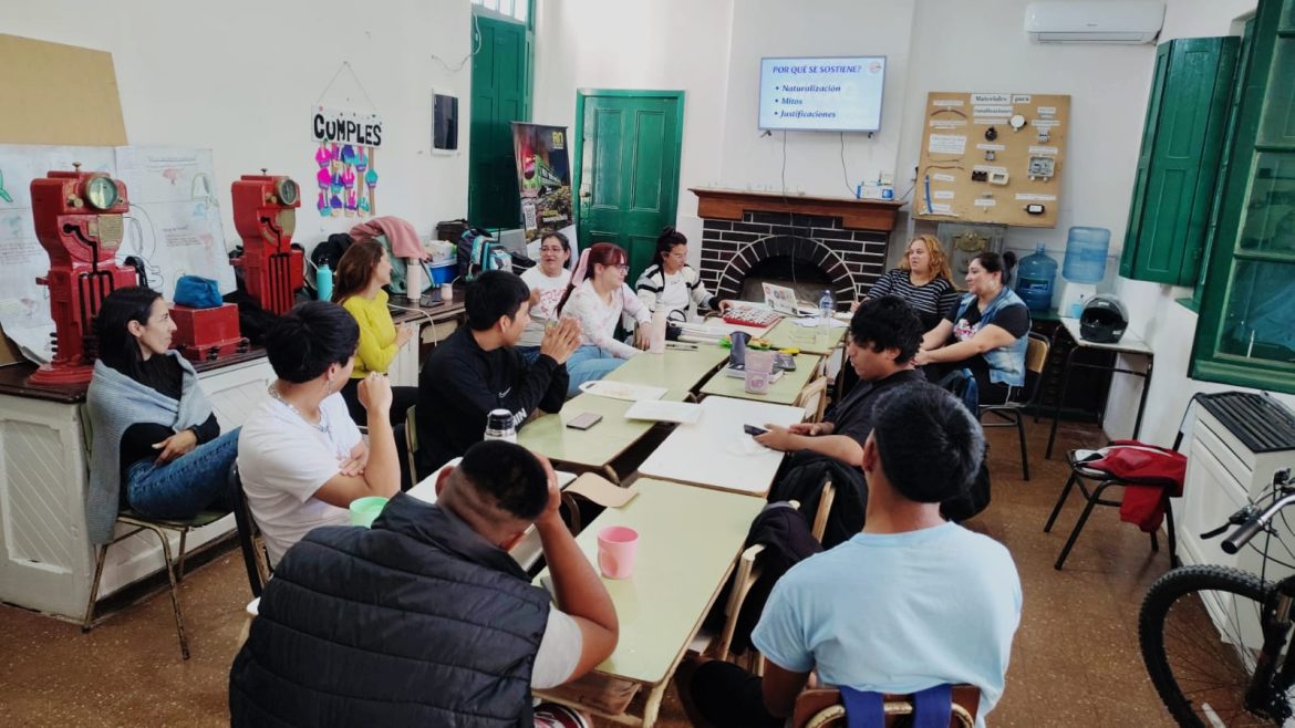 ABORDAJE DE CONSUMOS PROBLEMÁTICOS Y VIOLENCIA DE GÉNERO